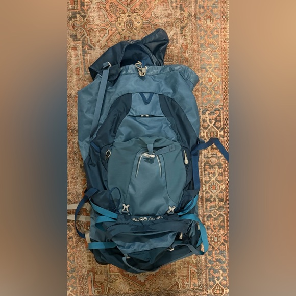 discounts on osprey aura ag 50 backpack women 50L Women's Backpacking Backpack, Enchantment Purple, WM/L : Sports & Outdoors The Osprey Aura AG 50 W backpack is specifically designed for women who love outdoor sports adventures Osprey Aura 50 AG Women's